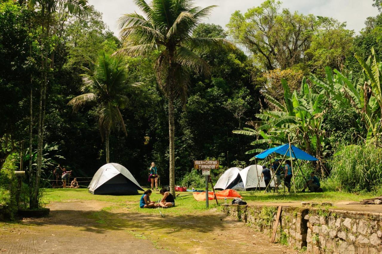 Acampamento Fazenda Alegria & Aventura *